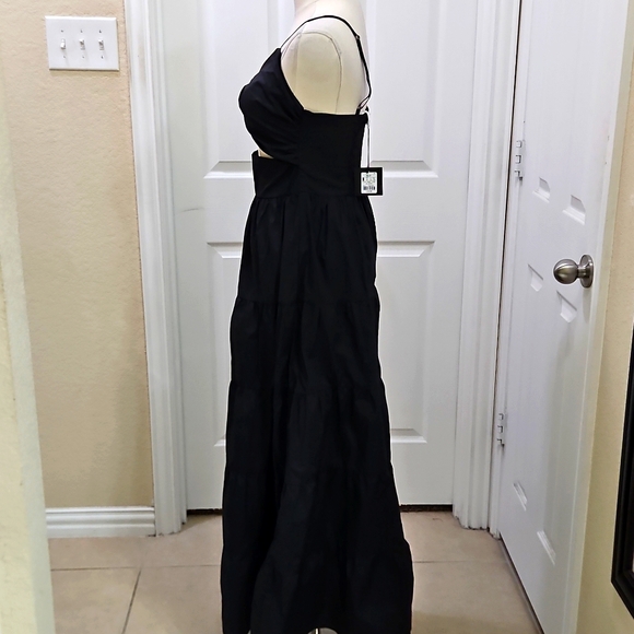 Charlotte Russe Black Front Cutout Ruffle Hem Maxi Cami Dress Size Small NWT - Picture 5 of 12